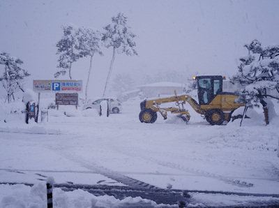 駐車場雪２.jpg