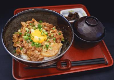 ﾄﾞテ焼き丼.jpg